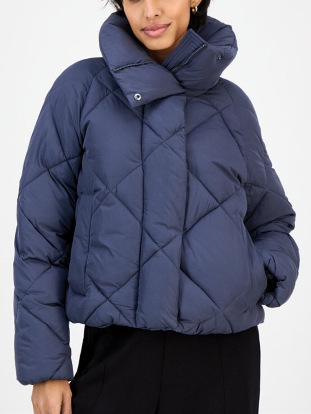 BCBG Max Azria Short Diamond Funnel Neck Puffer Coat Jacket Water Resistant